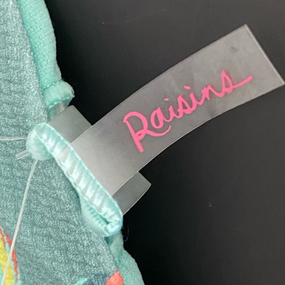 NWT💗 Raisins Seashells Bralette Top Size L - Picture 14 of 14